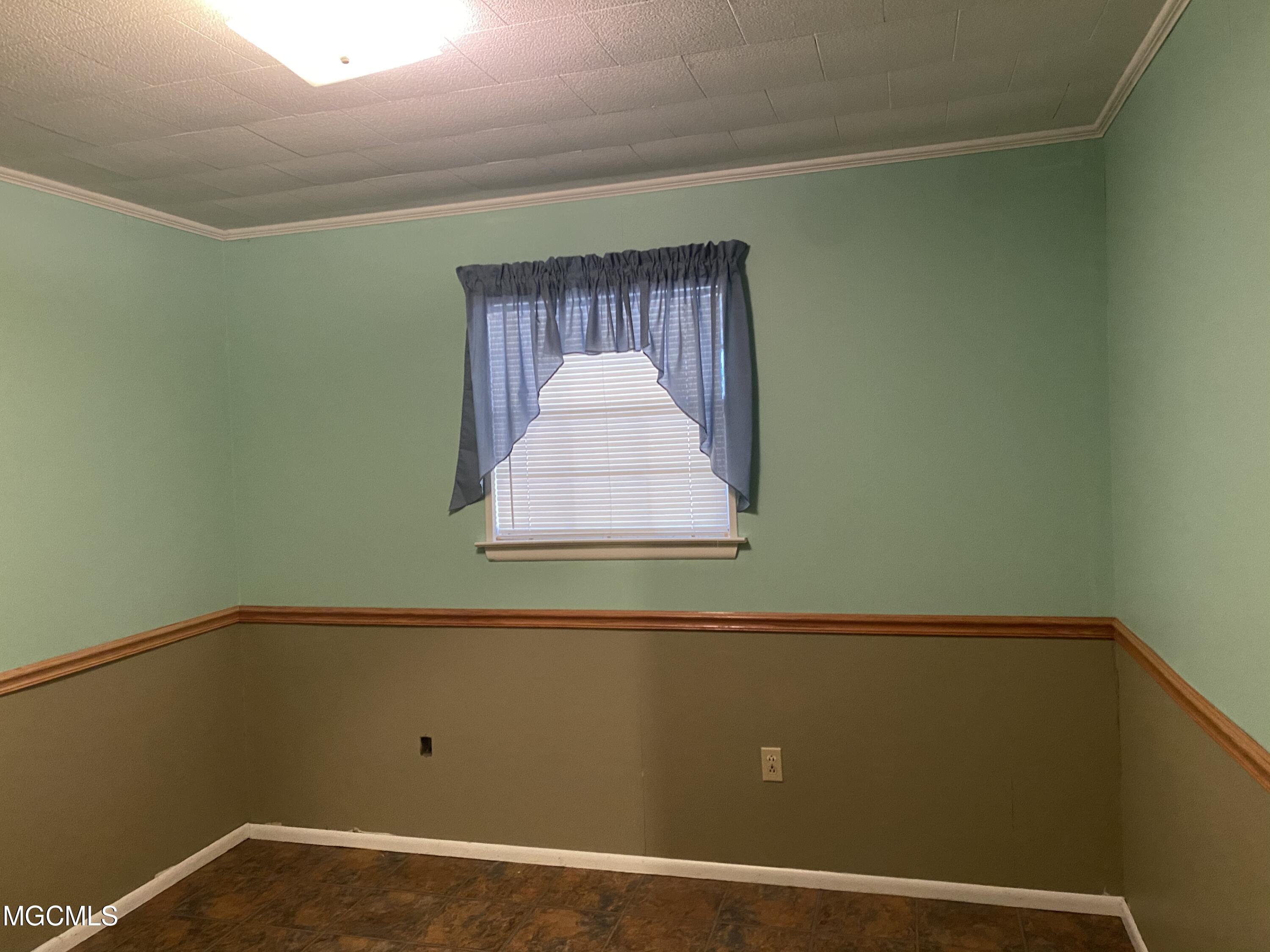 12004 Chatsworth Road Moss Point, MS 39562 - Photo 27 of 30 C77443C0-E1AB-41E2-9BF7-374552A9B56E