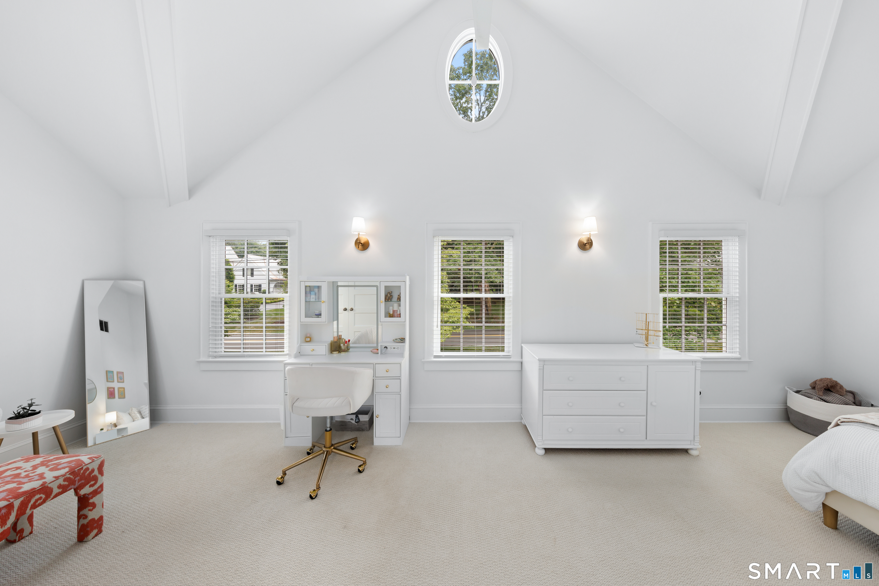 2444 Bronson Road Fairfield, CT 06824 - Photo 23 of 35