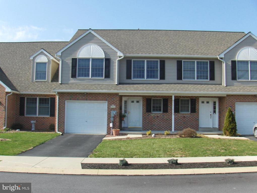 17 Spring Street Mountville, PA 17554 - Photo 1 of 21 Gallery Image 1