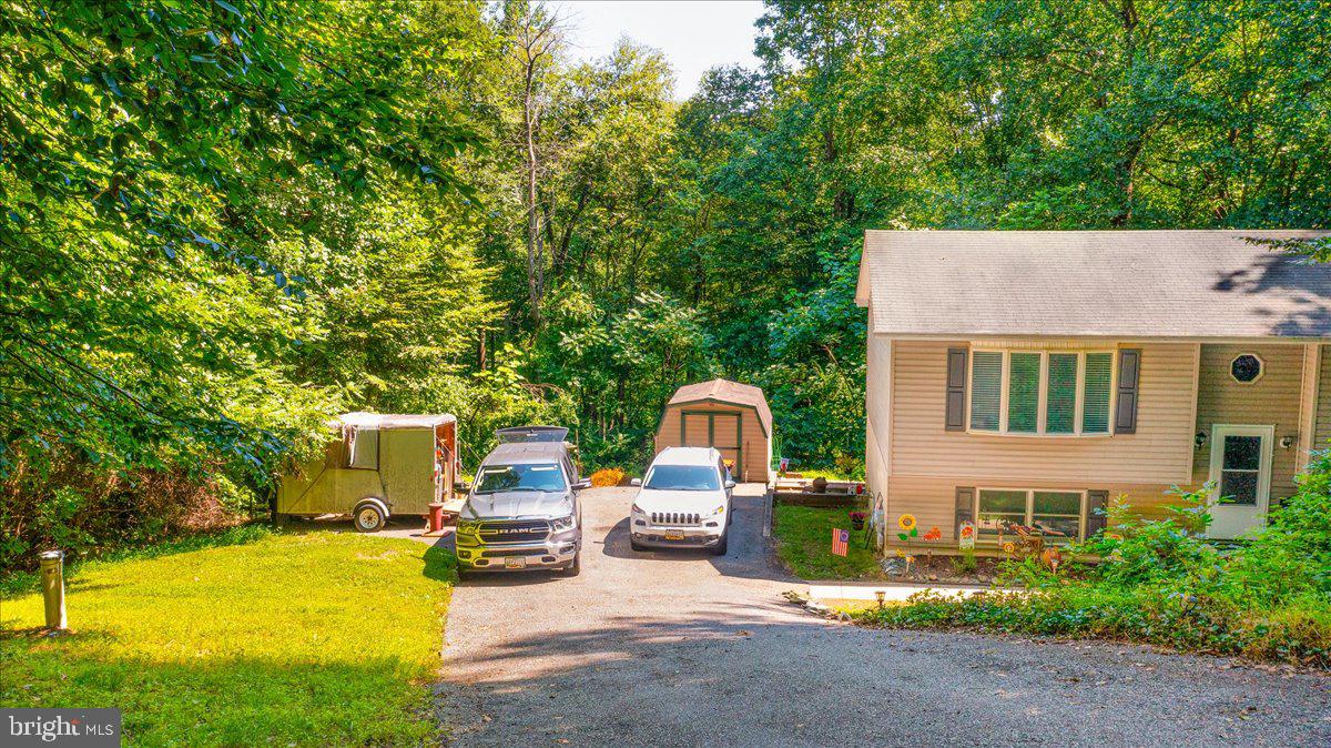 150 Algonquin Drive Rising Sun, MD 21911 - Photo 36 of 46 Lots of parking