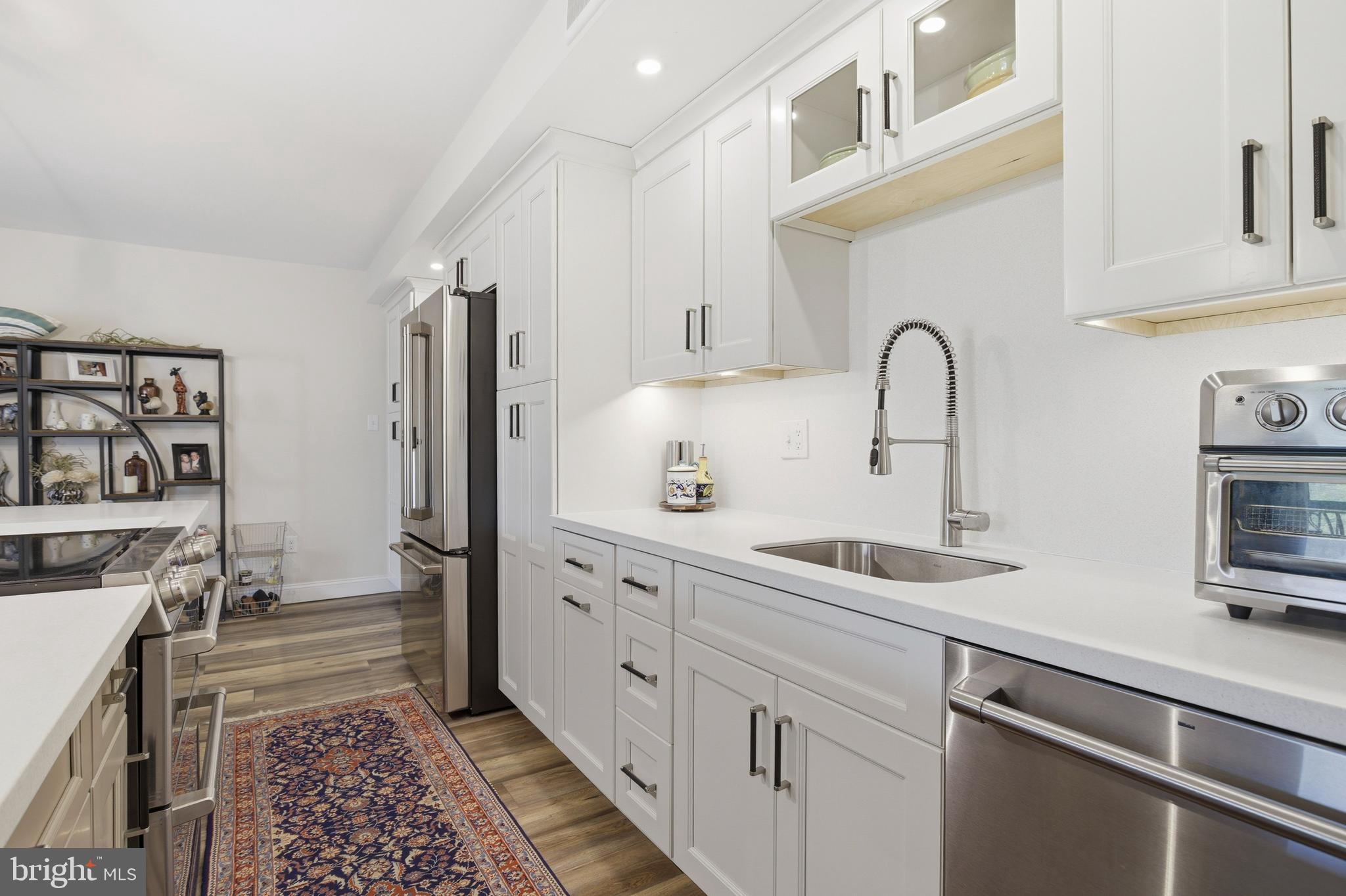 800 Avondale Road, Unit 5K Wallingford, PA 19086 - Photo 2 of 27