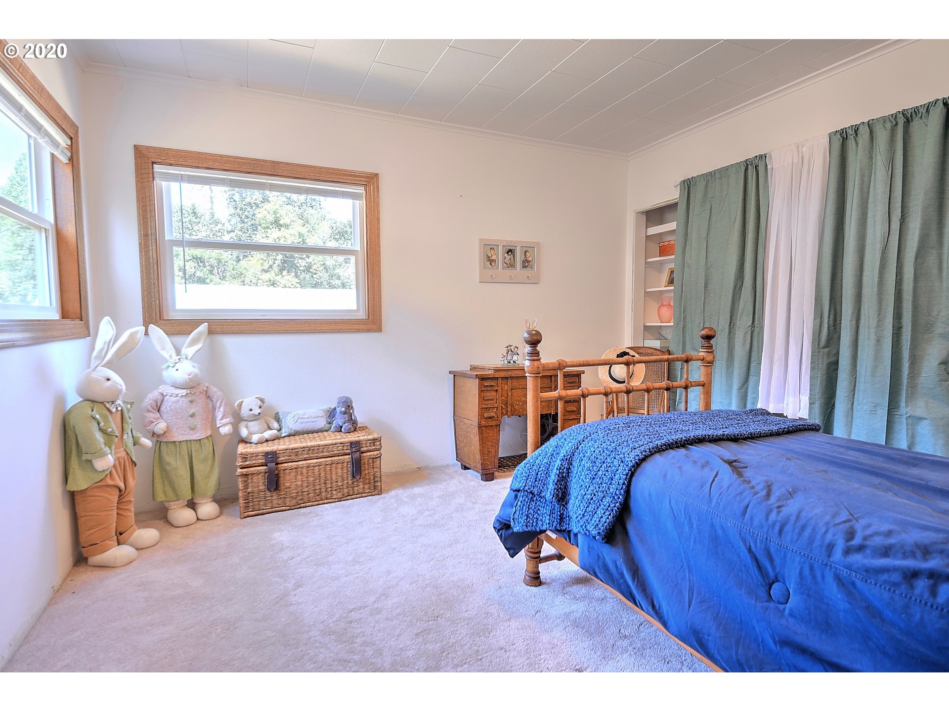 6021 Hayhurst Road Yoncalla, OR 97499 - Photo 17 of 32 Gallery Image 17