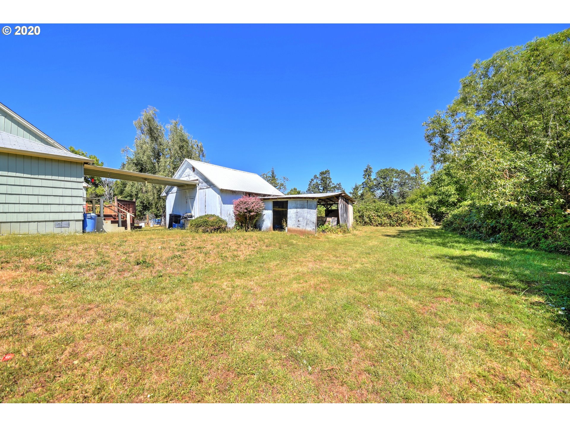 6021 Hayhurst Road Yoncalla, OR 97499 - Photo 24 of 32 Gallery Image 24