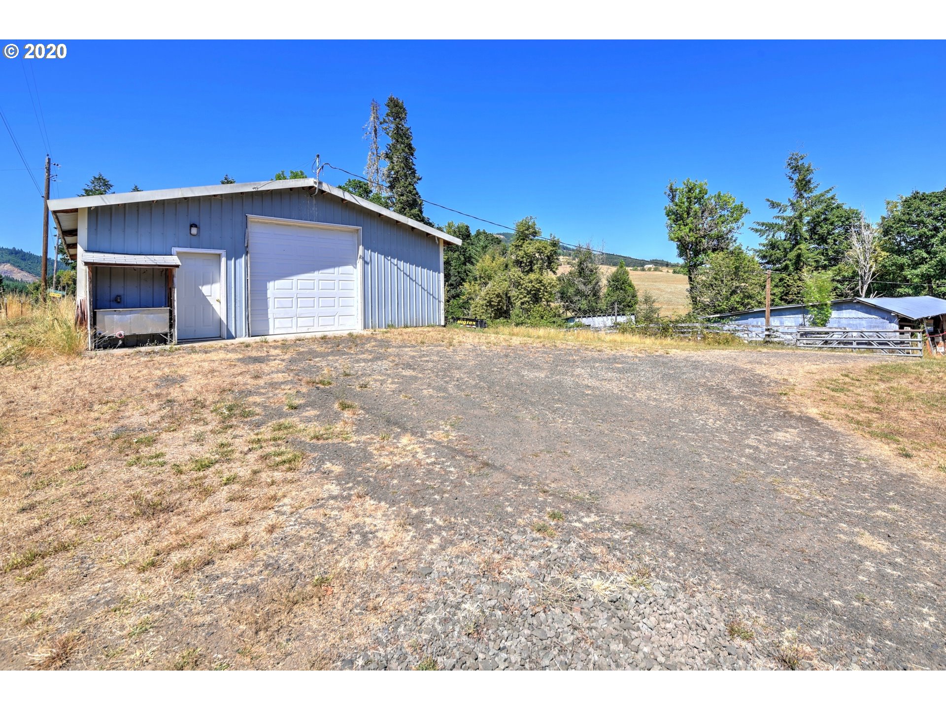 6021 Hayhurst Road Yoncalla, OR 97499 - Photo 28 of 32 Gallery Image 28