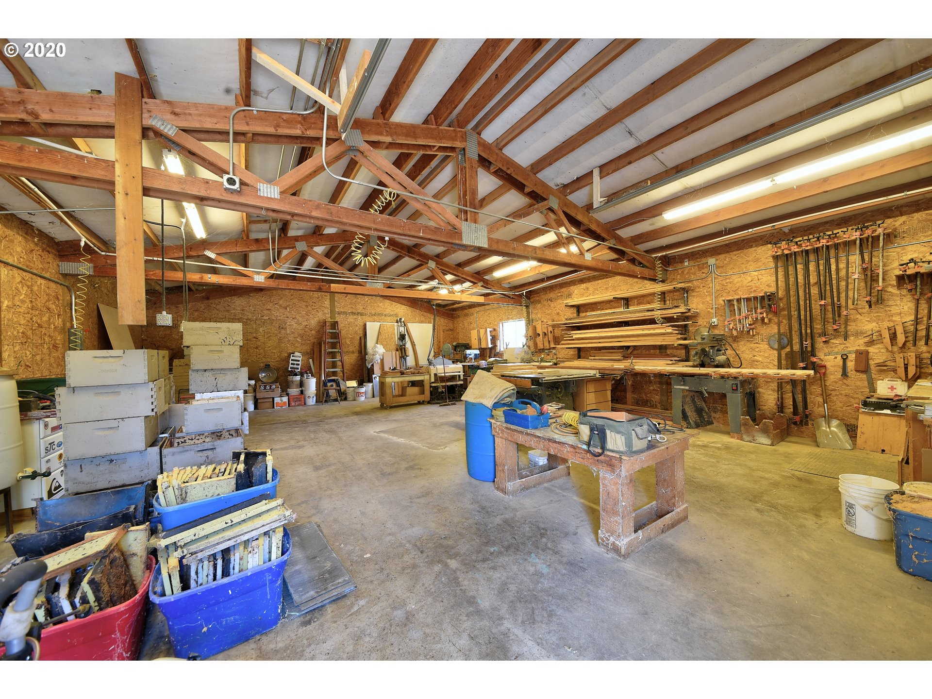 6021 Hayhurst Road Yoncalla, OR 97499 - Photo 29 of 32 Gallery Image 29