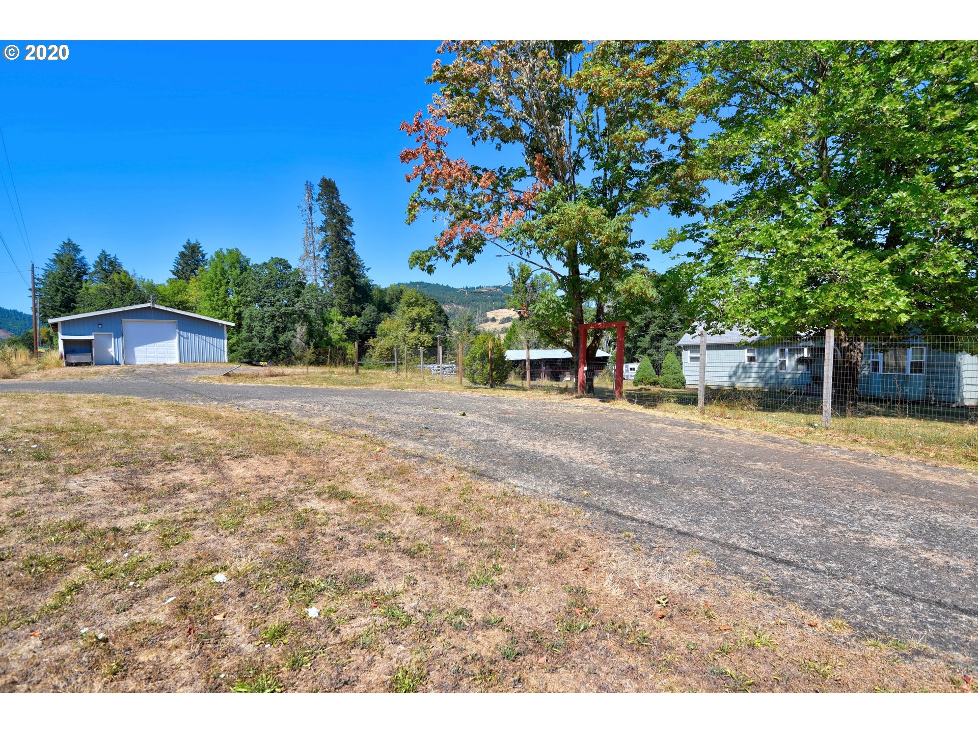 6021 Hayhurst Road Yoncalla, OR 97499 - Photo 31 of 32 Gallery Image 31