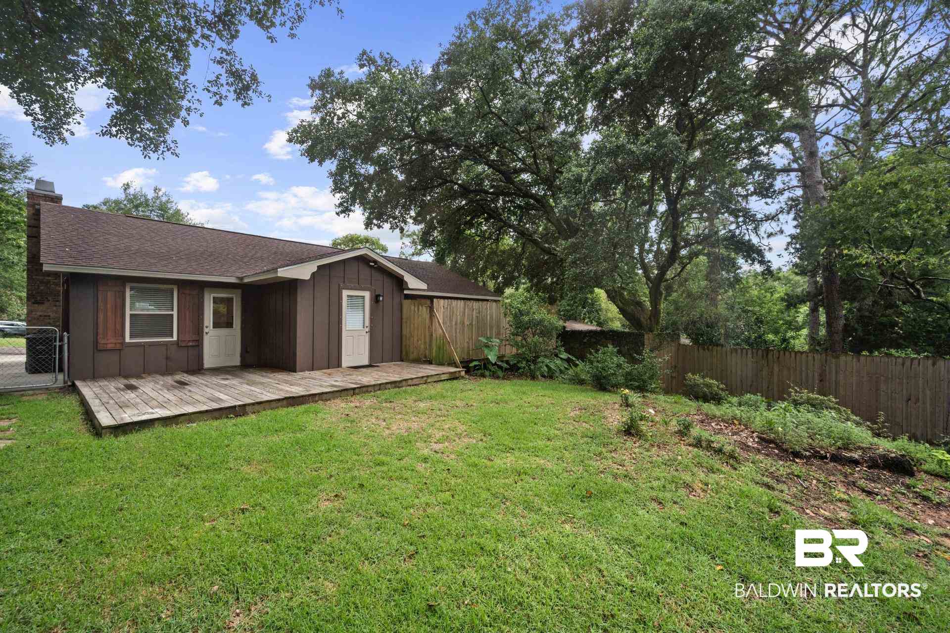 409 Rosa Avenue Fairhope, AL 36532 - Photo 28 of 31 back yard
