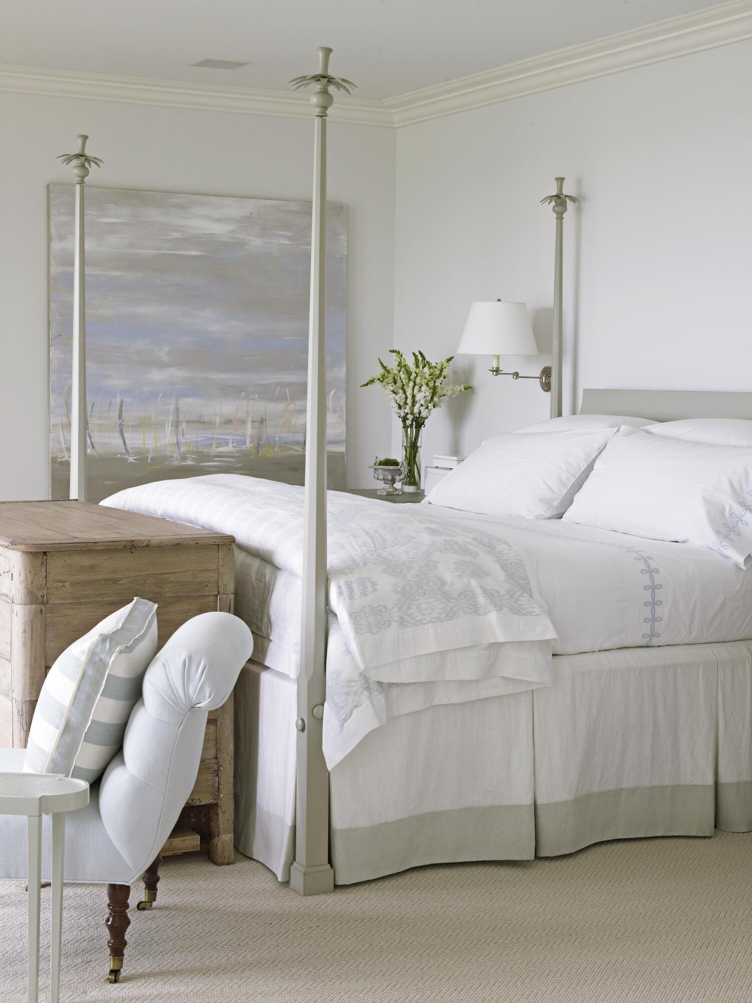 11 Harbor Bluff Lane Rowayton, CT 06853 - Photo 15 of 31 a bathroom with a tub sink and mirror