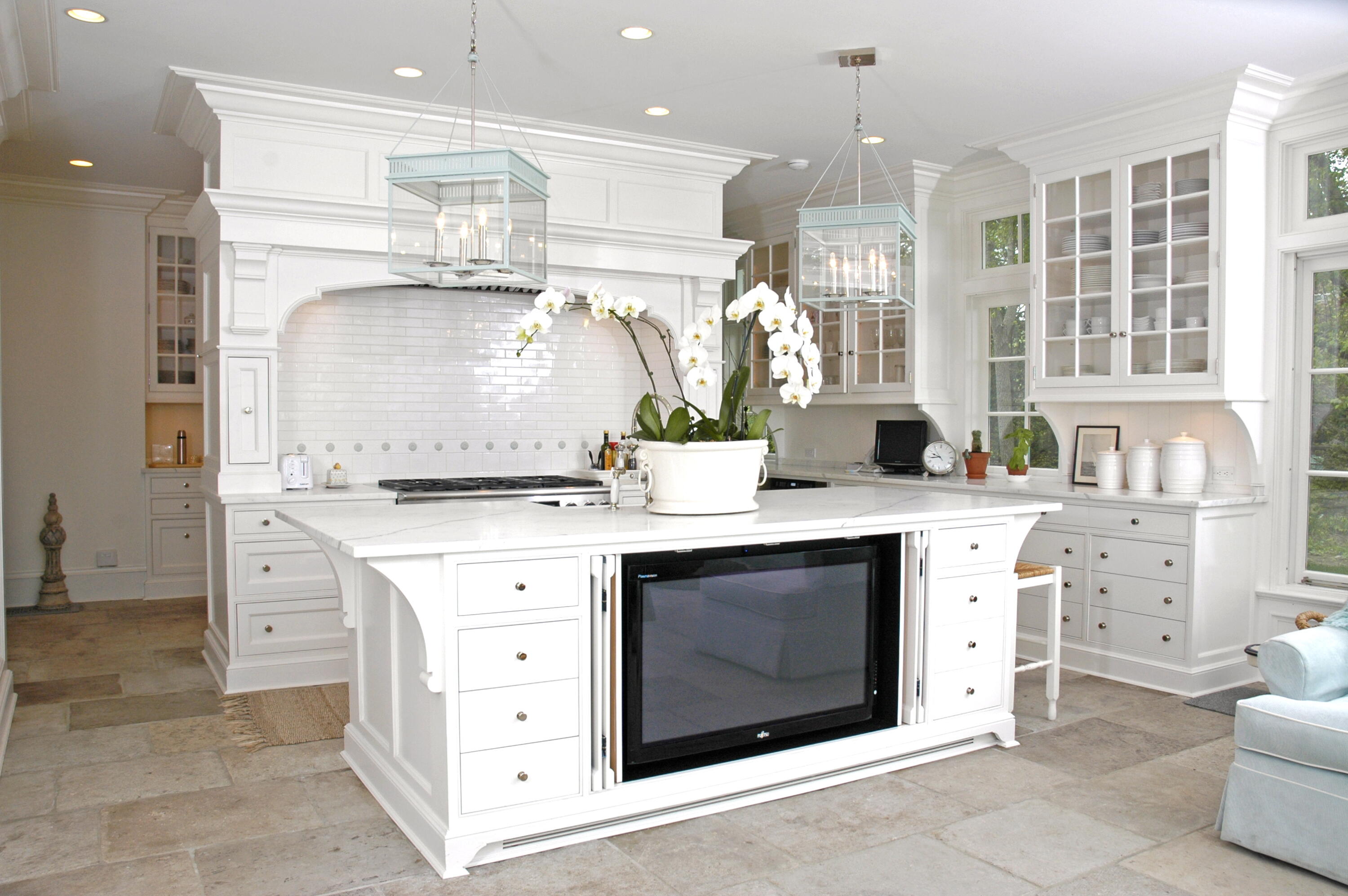 11 Harbor Bluff Lane Rowayton, CT 06853 - Photo 9 of 31 a kitchen with stainless steel appliances granite countertop a stove and a sink