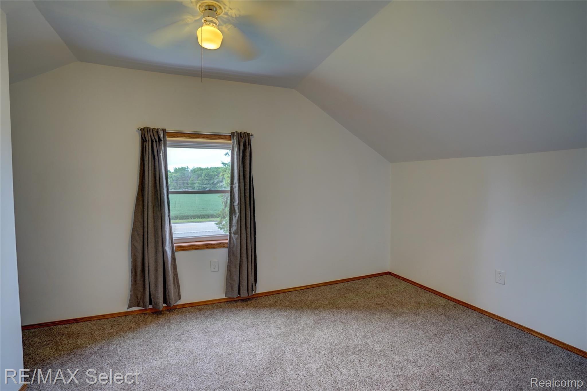 6087 Peet Road Chesaning, MI 48616 - Photo 37 of 55 6087 Peet Road 076.jpg