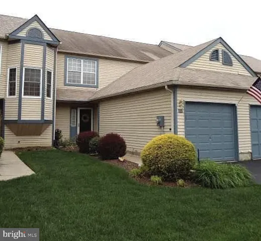 $349,900 | 8 Laurel Court, Hamilton, NJ 08690