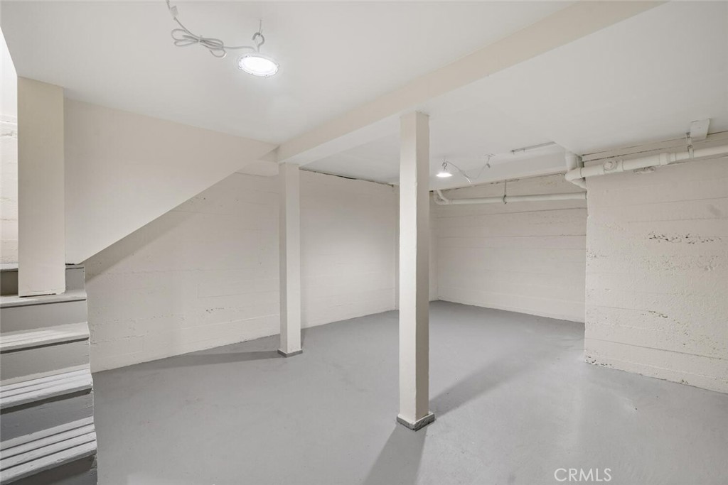 1336 Chestnut Street Chico, CA 95928 - Photo 28 of 41 wooden floor in an empty room