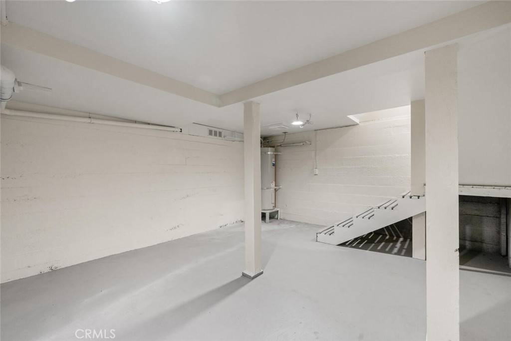 1336 Chestnut Street Chico, CA 95928 - Photo 29 of 41 a view of an empty room