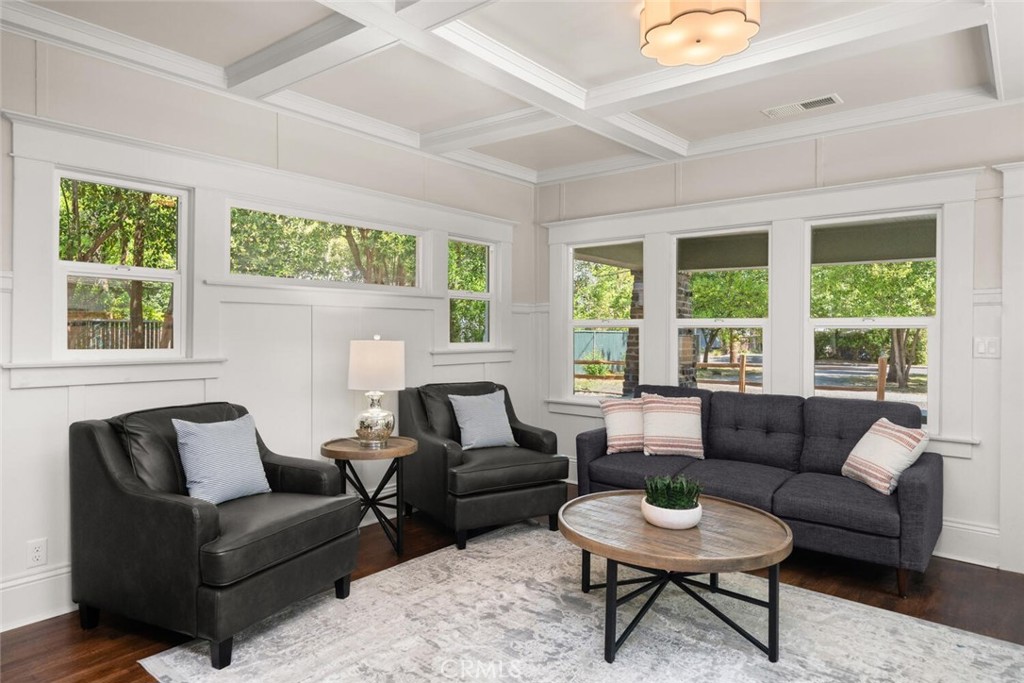 1336 Chestnut Street Chico, CA 95928 - Photo 7 of 41 a living room with furniture and a large window