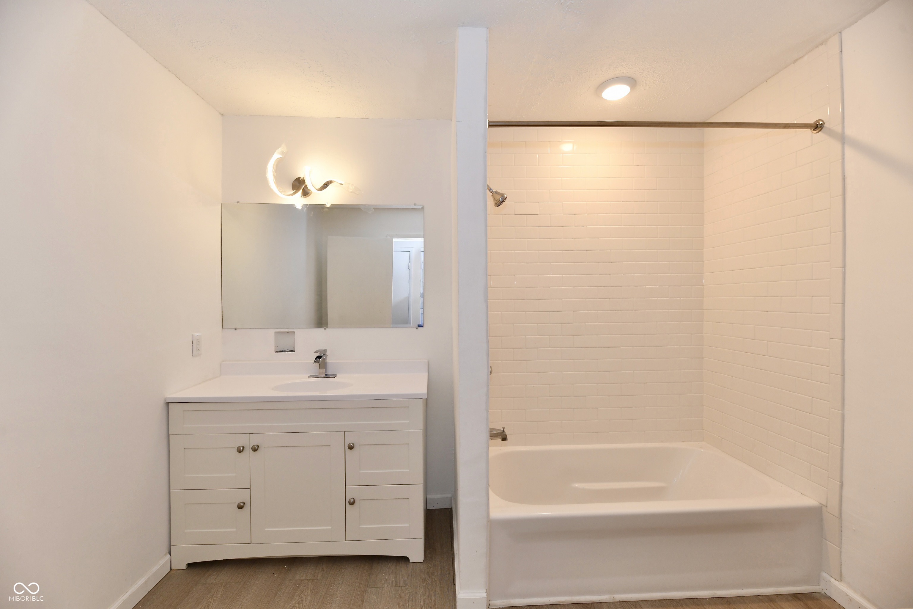 445 Kindig Road Indianapolis, IN 46217 - Photo 22 of 44 Gallery Image 22