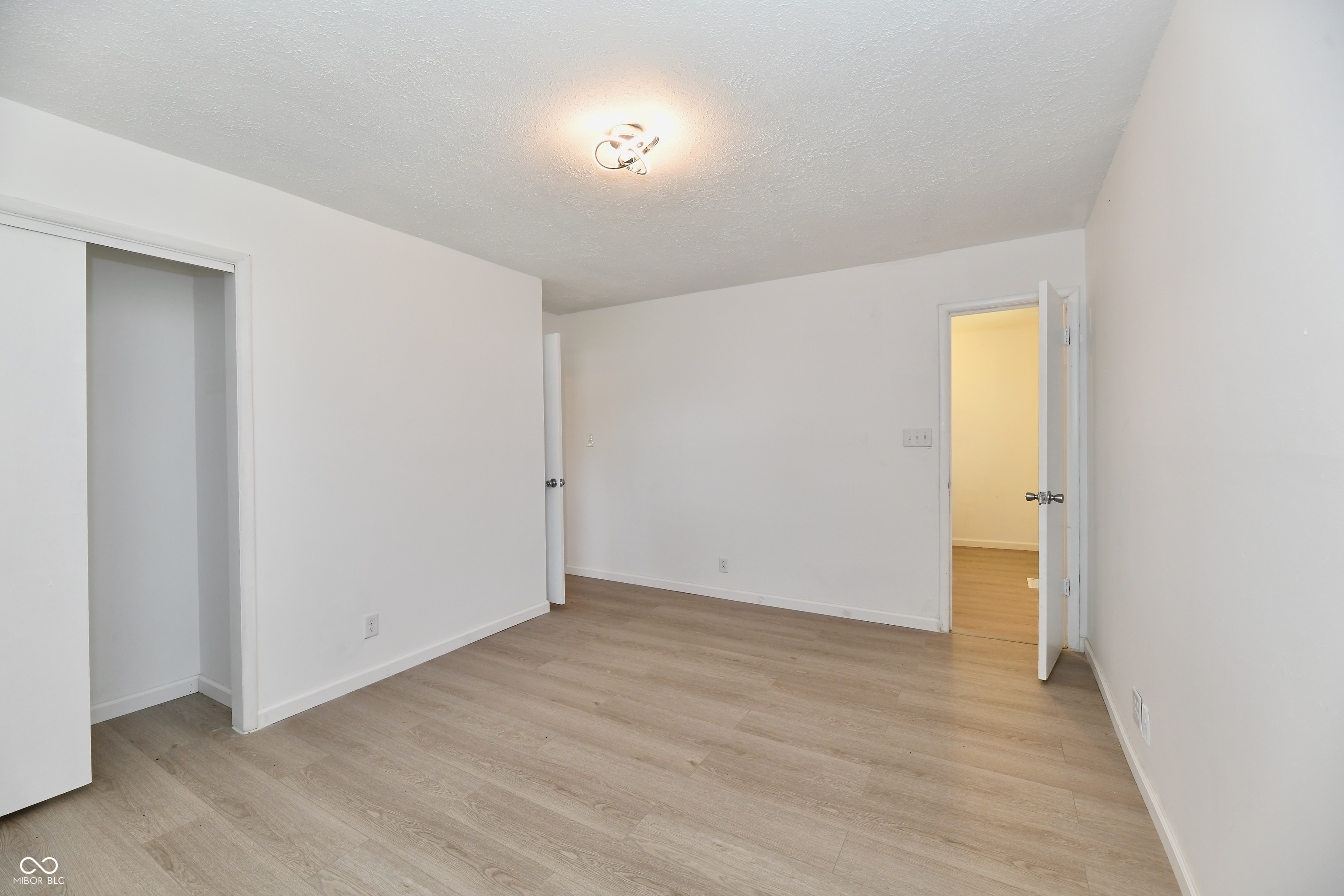 445 Kindig Road Indianapolis, IN 46217 - Photo 29 of 44 Gallery Image 29