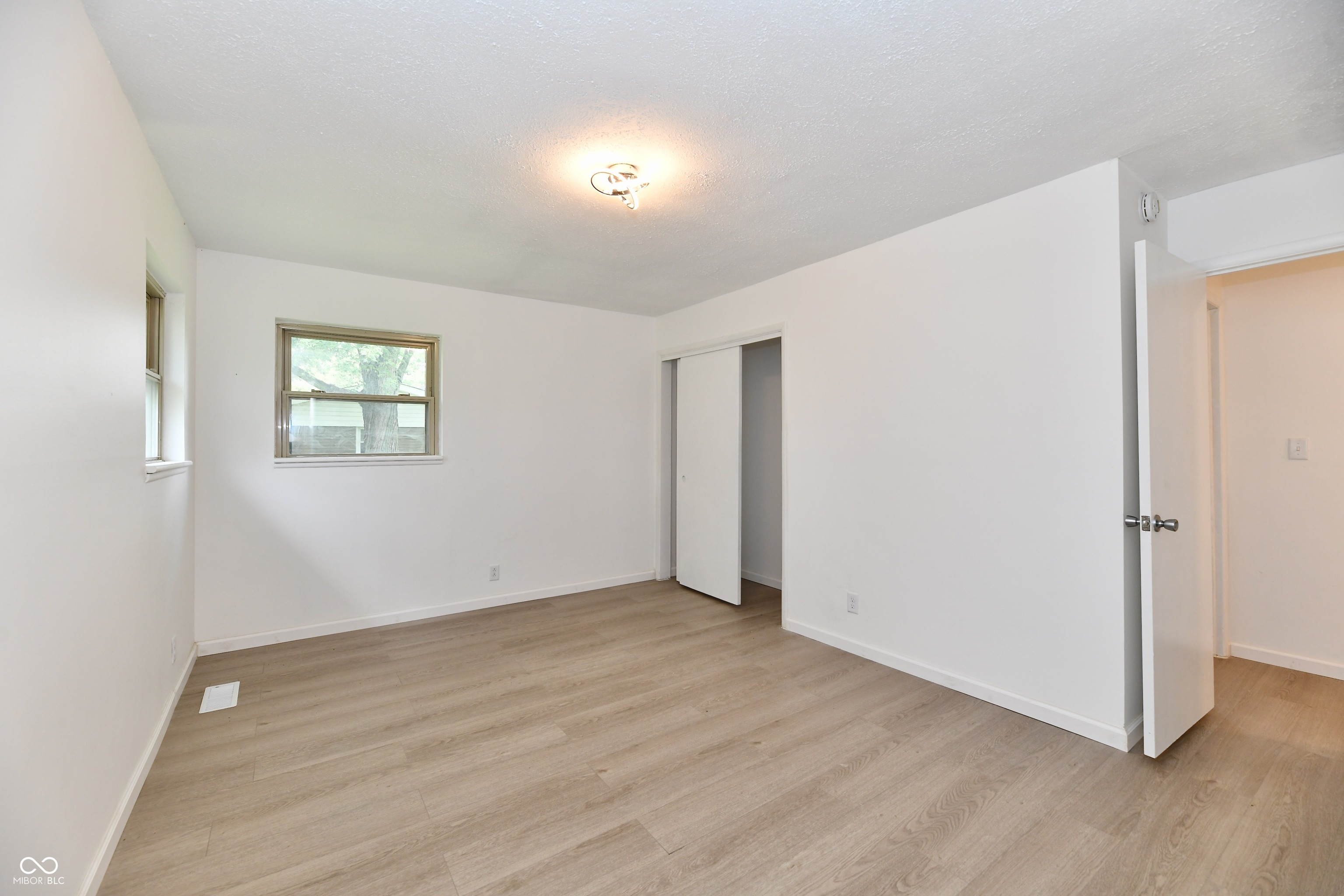 445 Kindig Road Indianapolis, IN 46217 - Photo 30 of 44 Gallery Image 30