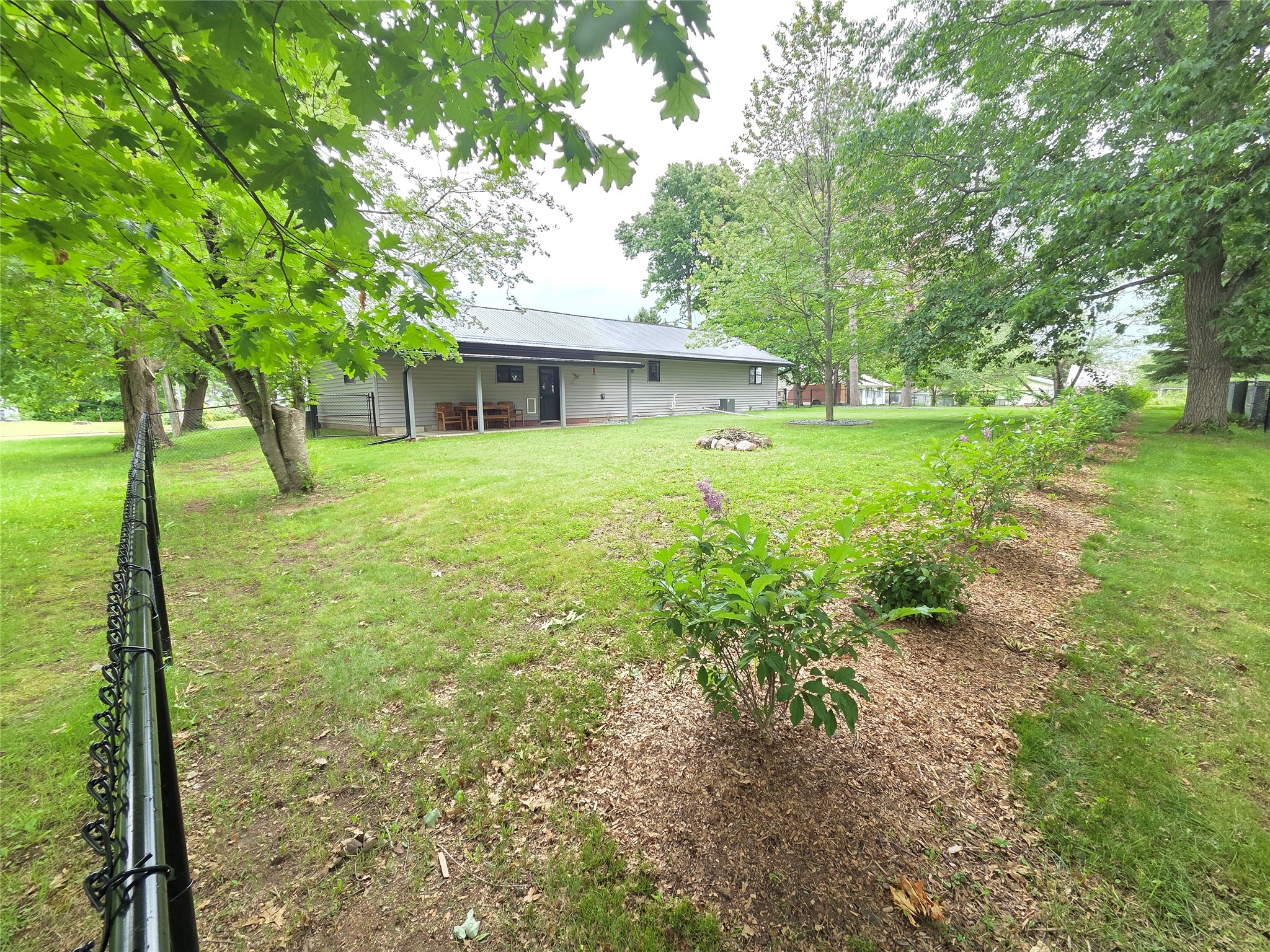 170 Victoria Street Phillips, WI 54555 - Photo 4 of 31
