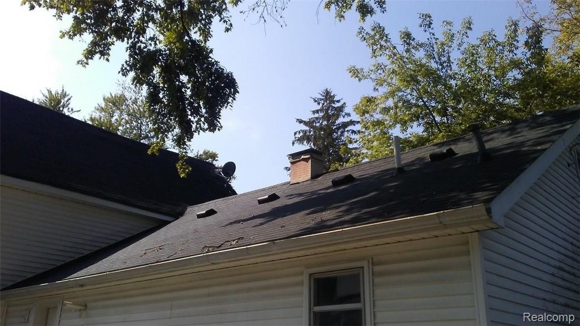 6328 West Marlette Road Marlette, MI 48453 - Photo 4 of 6 20170926_122936.jpg