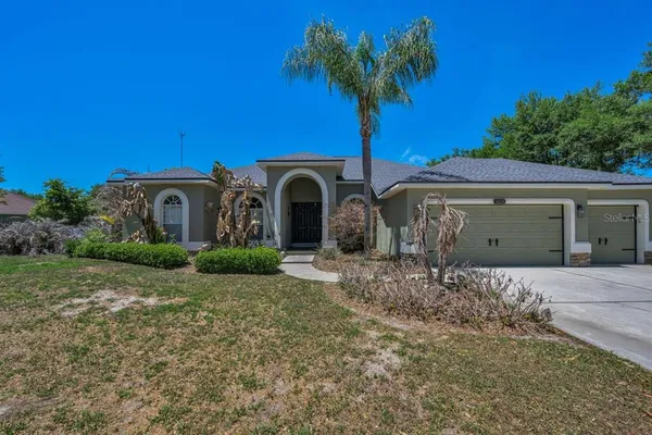$690,000 | 14224 Creek Run Drive, Riverview, FL 33579