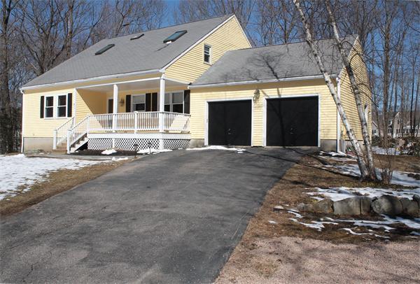 22 Stanley Road Medway, MA 02053 - Photo 1 of 26 Gallery Image 1