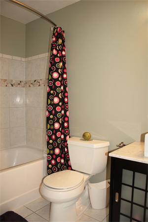 22 Stanley Road Medway, MA 02053 - Photo 11 of 26 Gallery Image 11