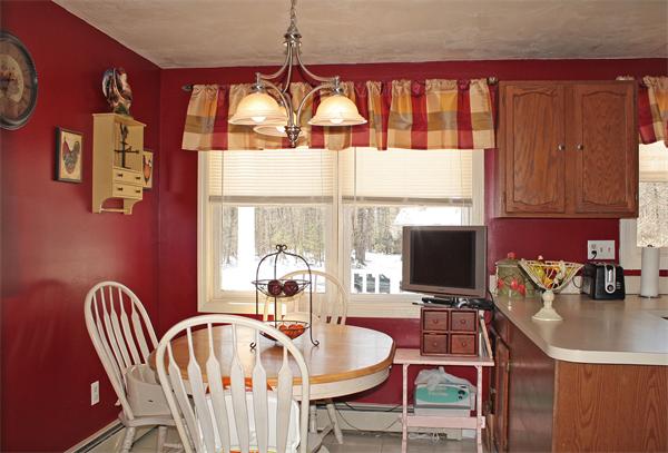 22 Stanley Road Medway, MA 02053 - Photo 2 of 26 Gallery Image 2