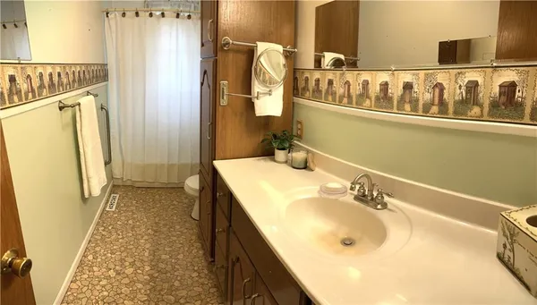 $259,900 | 220 John Street, Milo, MO 64767