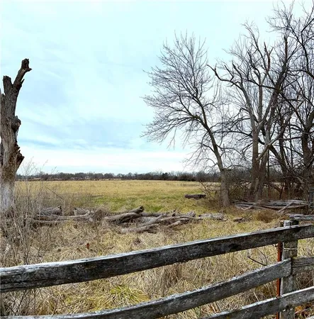 $259,900 | 220 John Street, Milo, MO 64767