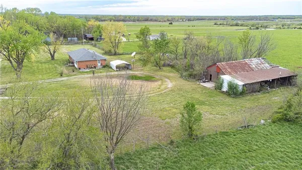 $259,900 | 220 John Street, Milo, MO 64767