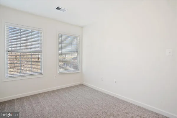 $469,999 | 796 Col Edmonds Court, Warrenton, VA 20186