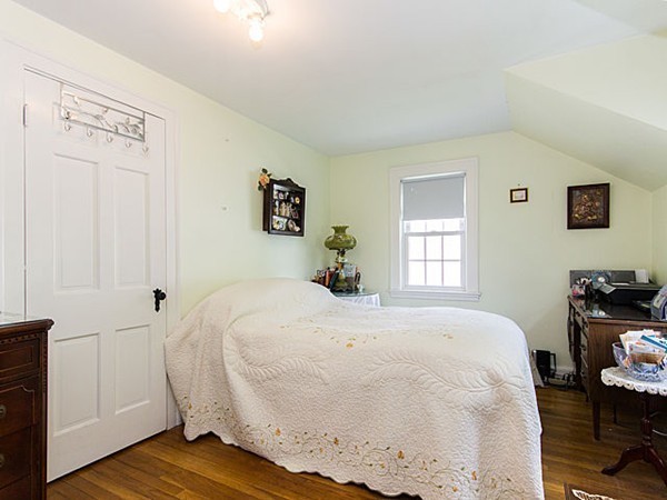 123 Beal Road Waltham, MA 02453 - Photo 17 of 24 Gallery Image 17