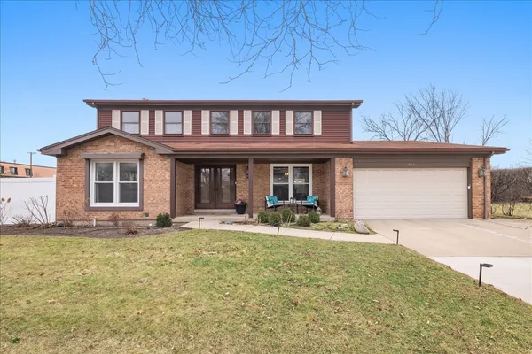$799,000 | 805 Sutton Drive, Northbrook, IL 60062