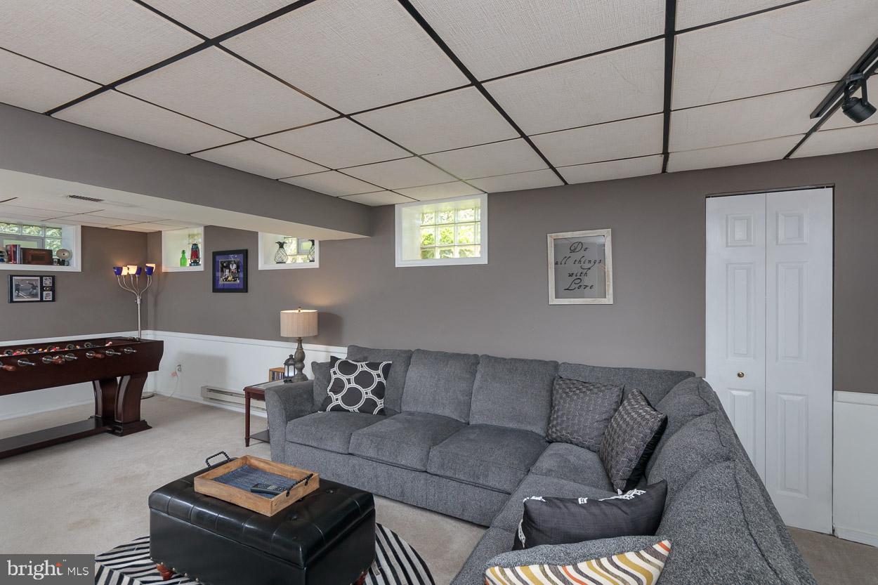 8528 Woodfall Road Baltimore, MD 21236 - Photo 36 of 55 Gallery Image 36