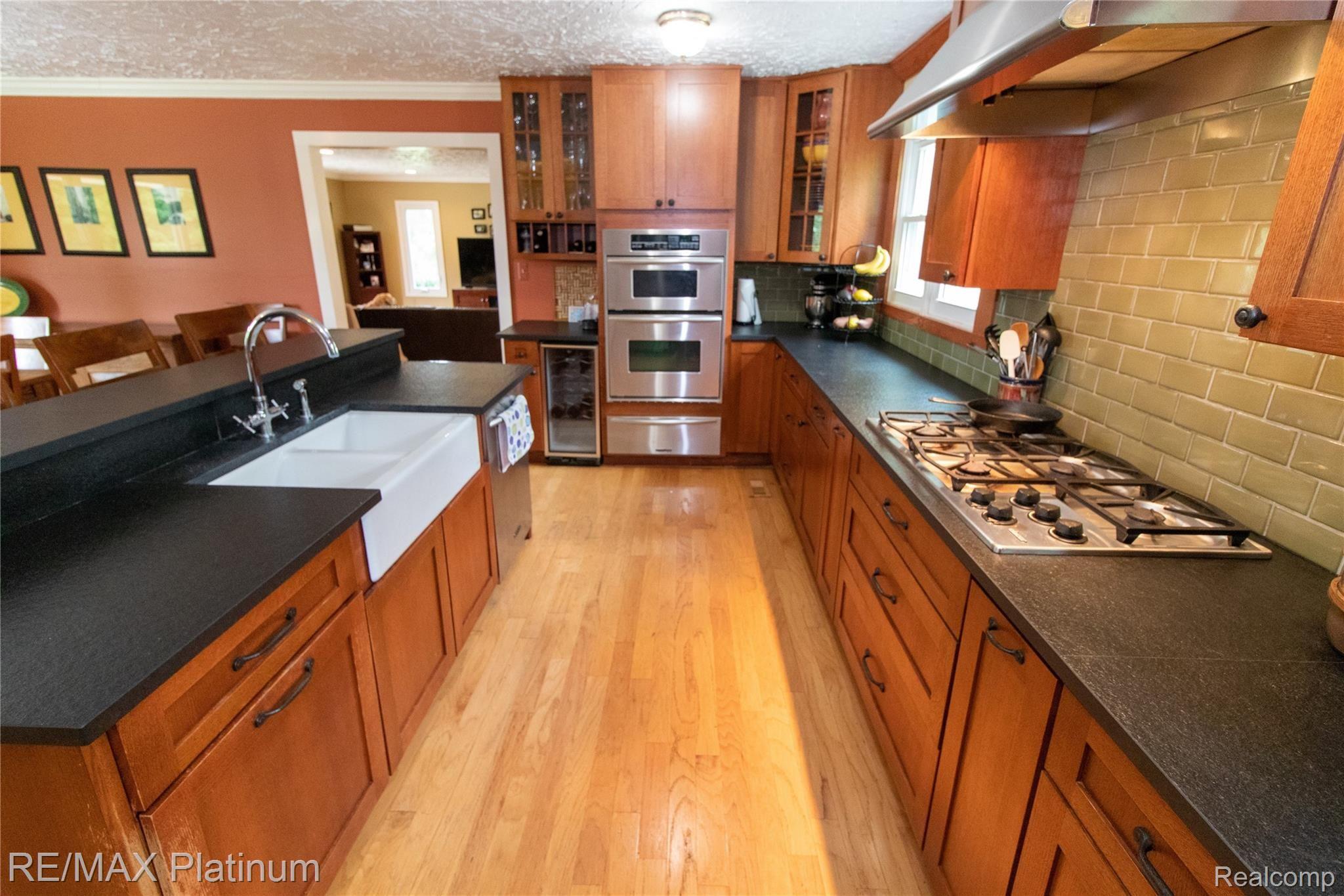 1967 Swarthout Road Pinckney, MI 48169 - Photo 15 of 40 Spacious - great flow