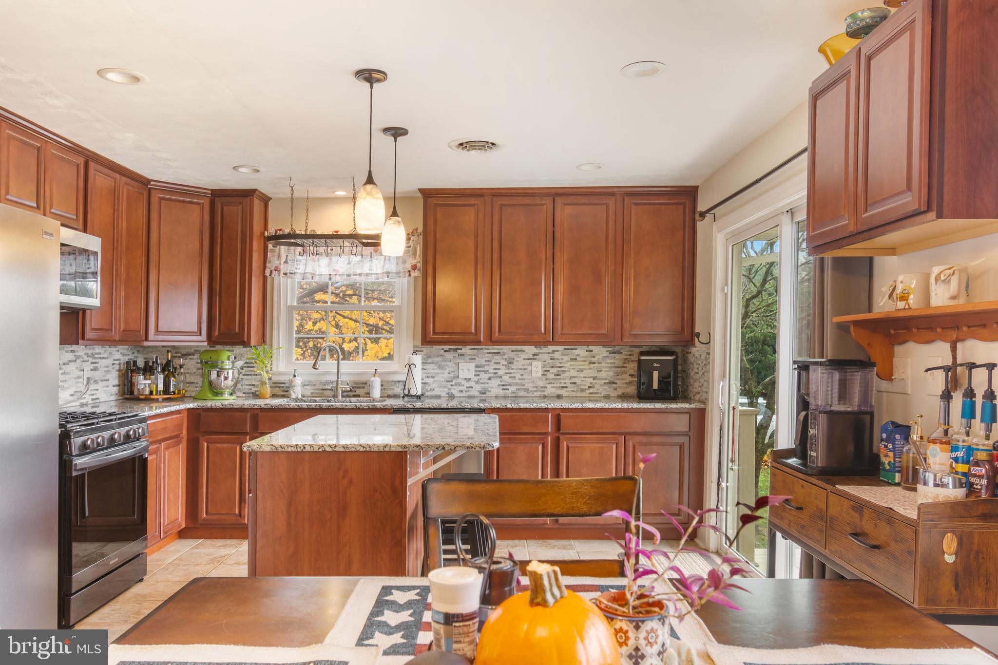 1077 Pine Grove Road Hanover, PA 17331 - Photo 9 of 46 Gallery Image 9