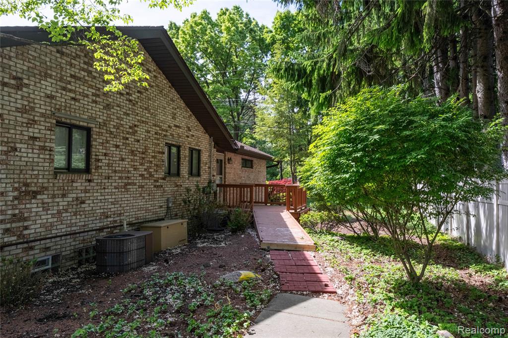 11050 Wealthy Lane Romeo, MI 48065 - Photo 45 of 53