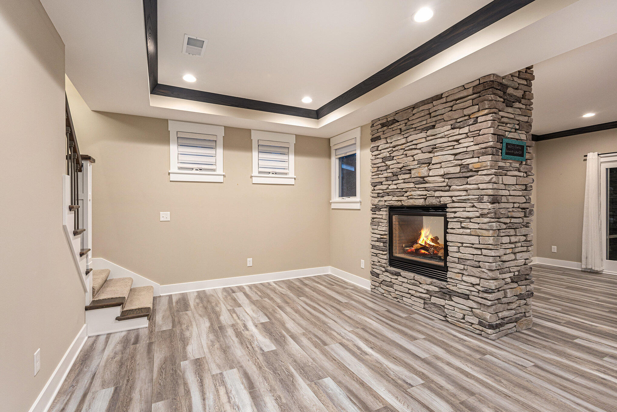 920 West Savidge Street, Unit 2 Spring Lake, MI 49456 - Photo 4 of 30 003_qj1a9887_765