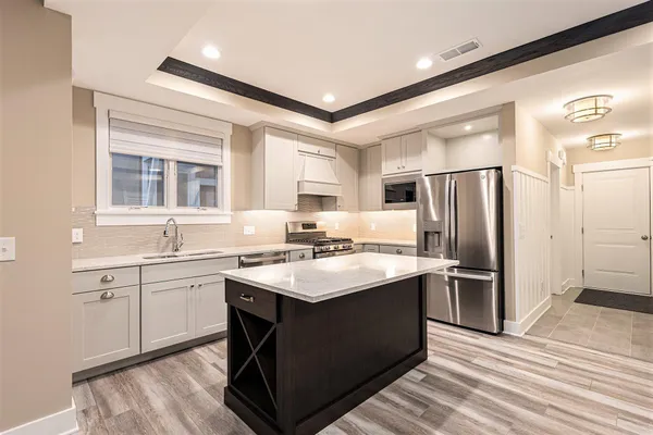 $549,900 | 920 West Savidge Street, Unit 2, Spring Lake, MI 49456