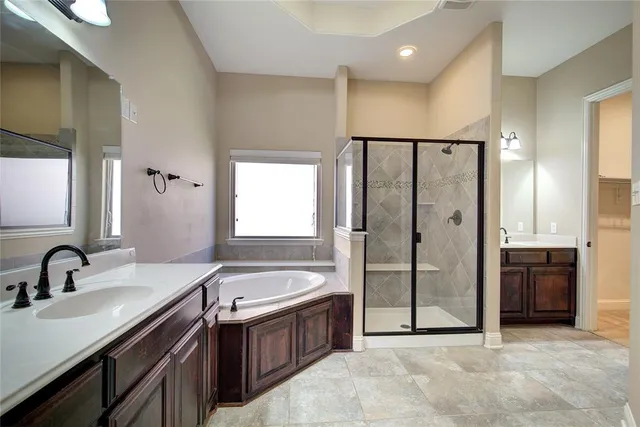 $599,900 | 33 Tennis Village Drive, Heath, TX 75032