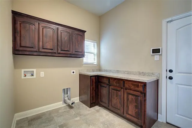 $599,900 | 33 Tennis Village Drive, Heath, TX 75032