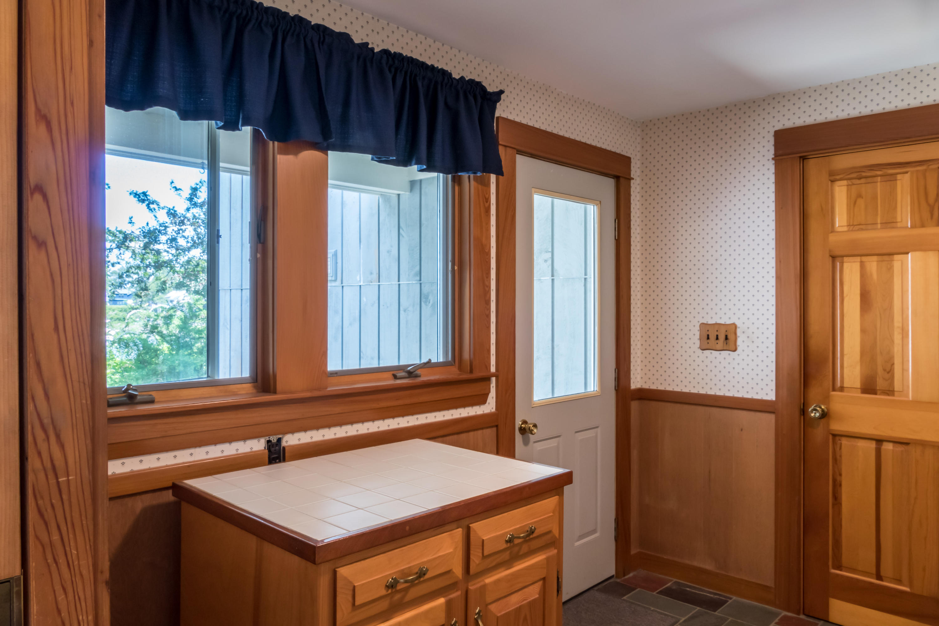 3 McKinney Road Harpswell, ME 04079 - Photo 25 of 40 Entrance