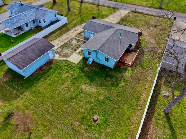 $198,000 | 274 Oaktree Avenue, Salem, IL 62881