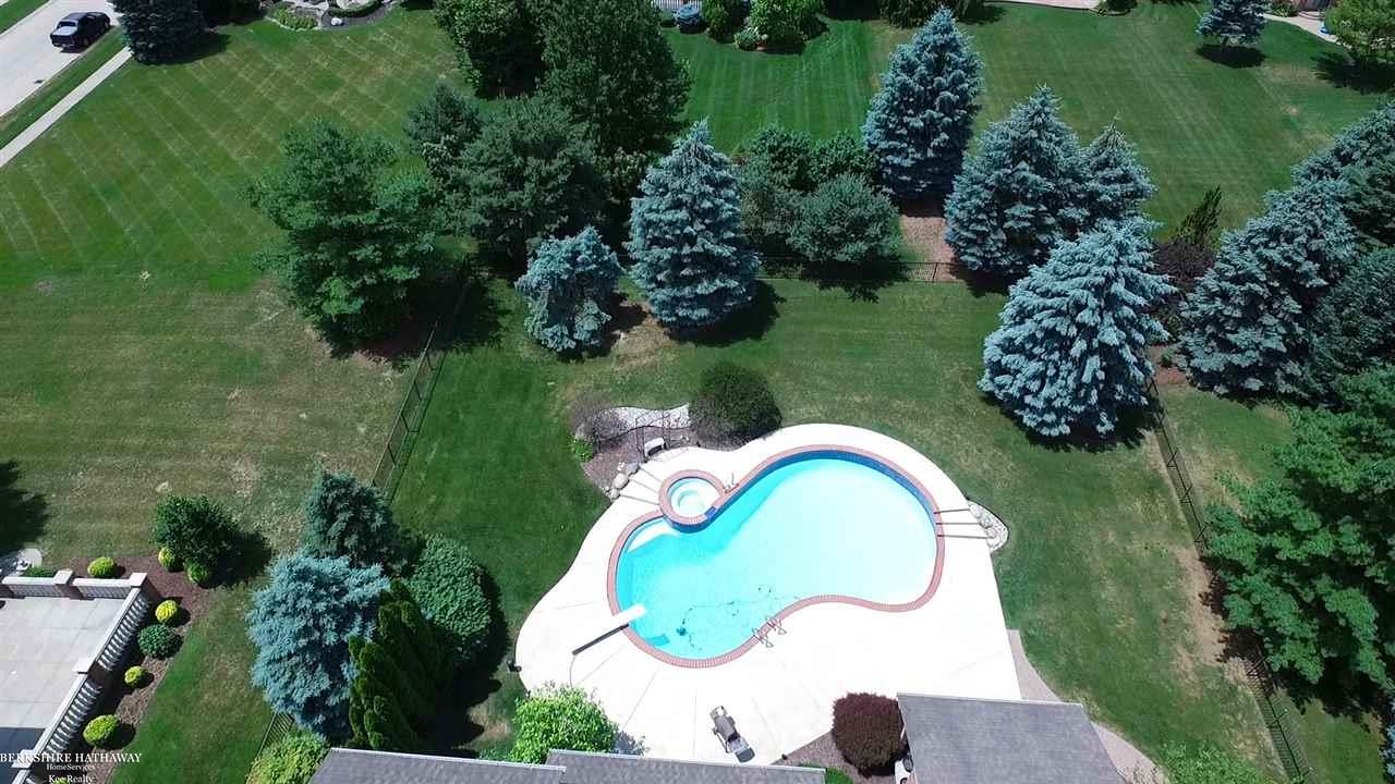 58145 Pheasant Ridge Washington, MI 48094 - Photo 34 of 37 31324741-33.JPG