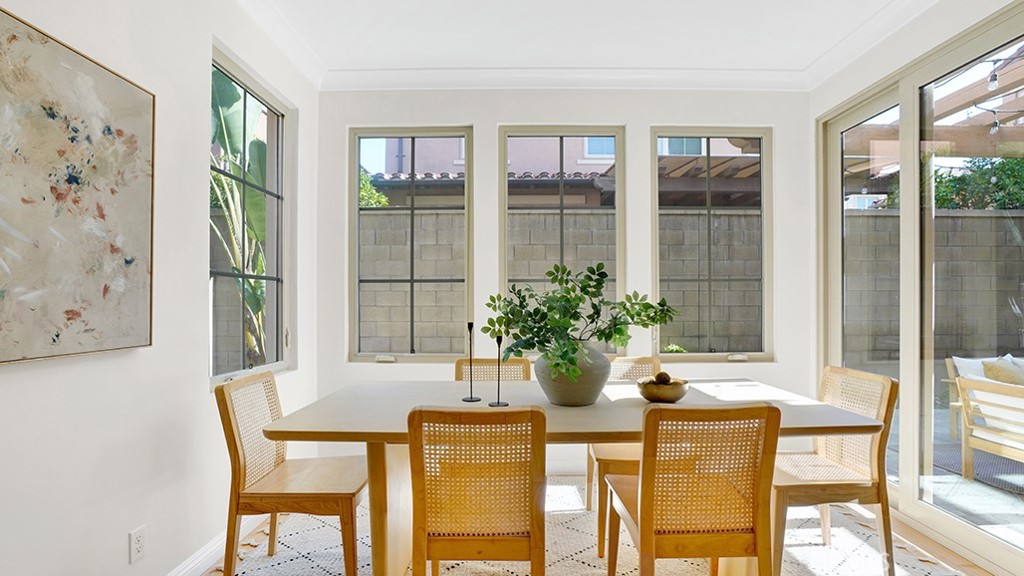 74 Bianco Irvine, CA 92618 - Photo 11 of 28