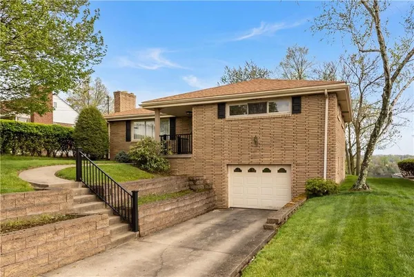$325,000 | 1455 Orchardview Drive, Pittsburgh, PA 15220
