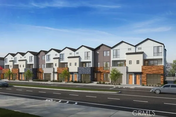 $769,990 | 5868 Linden, Unit 3, Long Beach, CA 90805