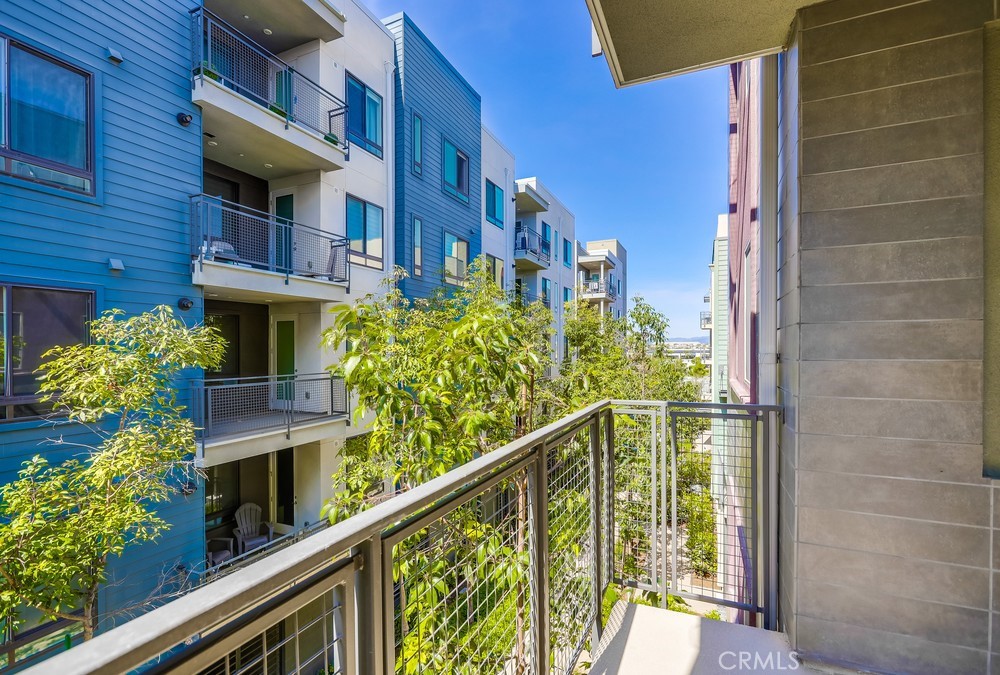 215 Bowery Irvine, CA 92612 - Photo 33 of 63