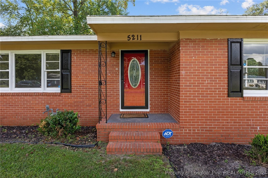5211 Birch Road Fayetteville, NC 28304 - Photo 3 of 34 Gallery Image 3