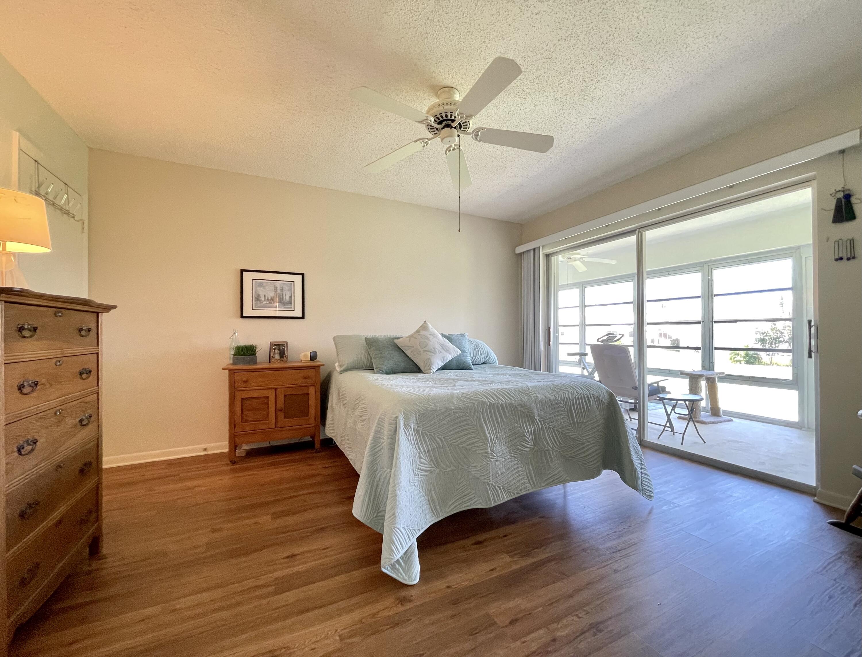 214 Manatee Lane, Unit B Fort Pierce, FL 34982 - Photo 14 of 28 IMG_6417